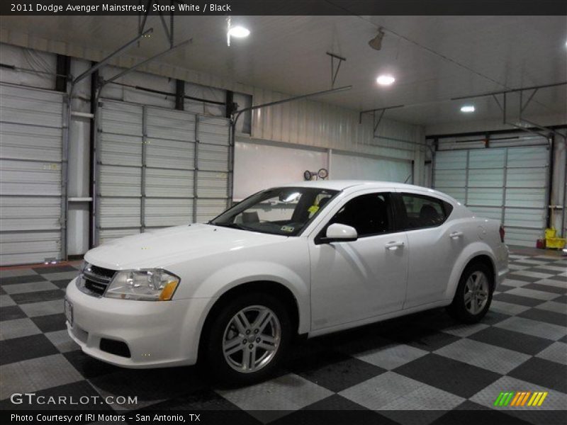 Stone White / Black 2011 Dodge Avenger Mainstreet