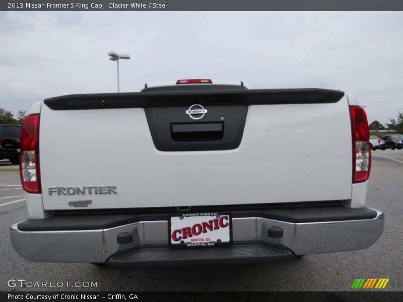 Glacier White / Steel 2013 Nissan Frontier S King Cab