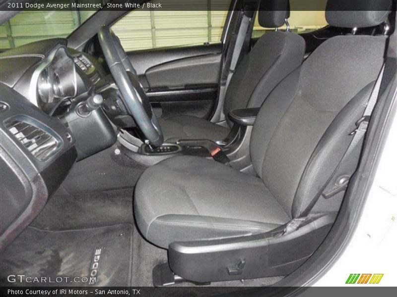 Stone White / Black 2011 Dodge Avenger Mainstreet