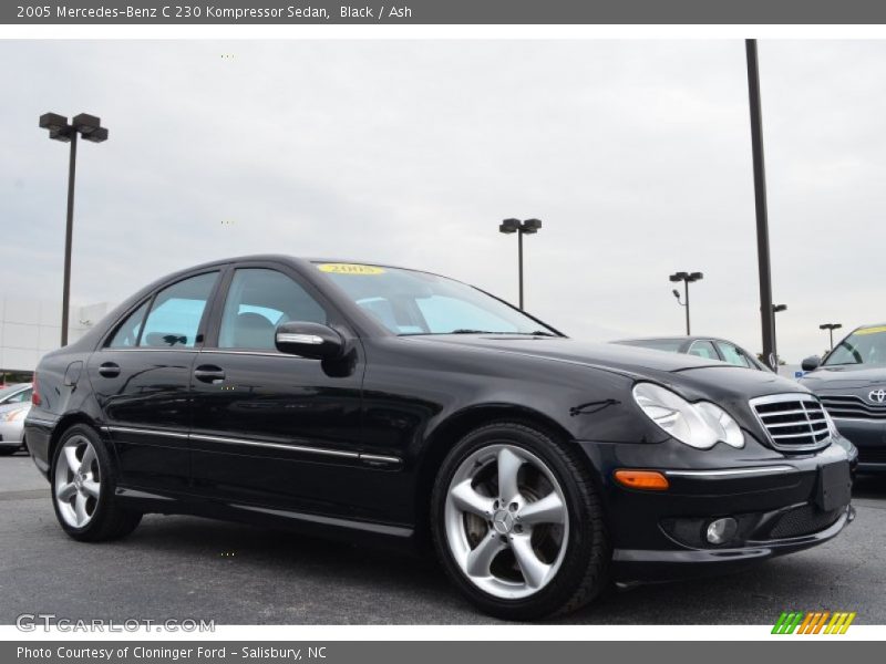 Black / Ash 2005 Mercedes-Benz C 230 Kompressor Sedan