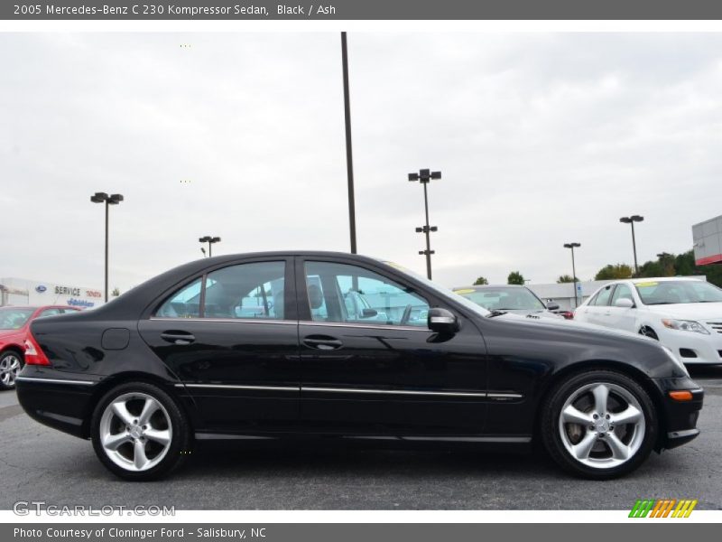 Black / Ash 2005 Mercedes-Benz C 230 Kompressor Sedan