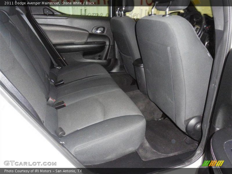 Stone White / Black 2011 Dodge Avenger Mainstreet
