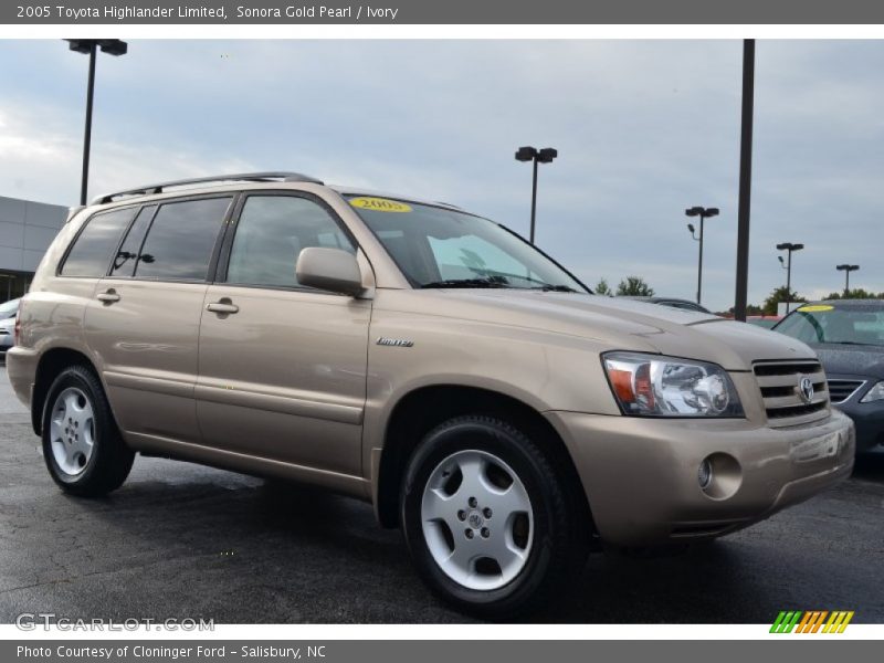 Sonora Gold Pearl / Ivory 2005 Toyota Highlander Limited