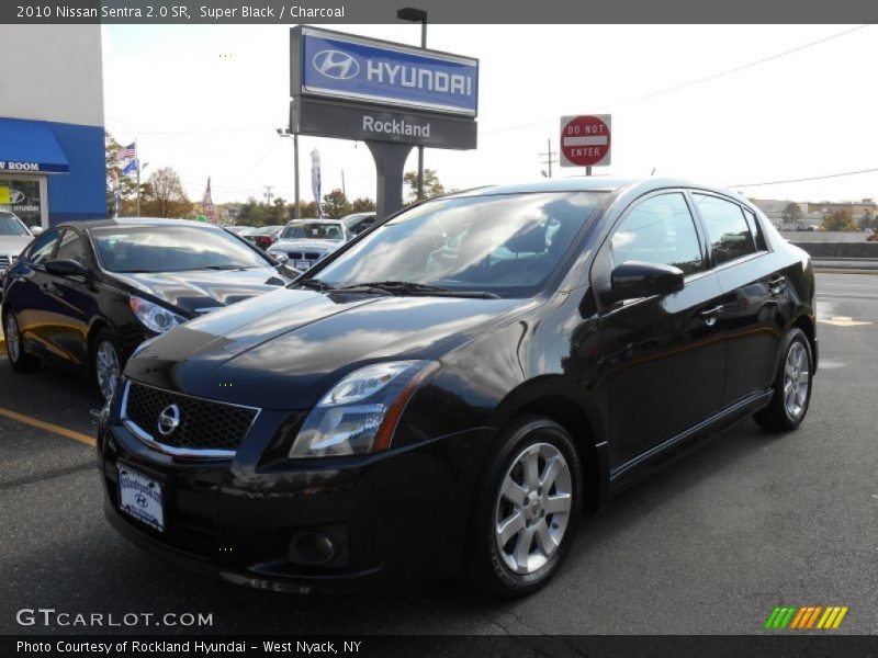 Super Black / Charcoal 2010 Nissan Sentra 2.0 SR