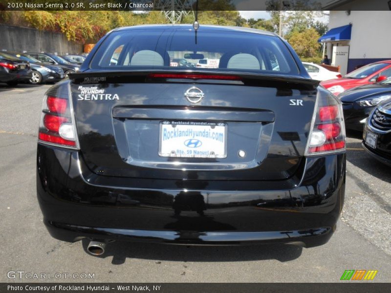 Super Black / Charcoal 2010 Nissan Sentra 2.0 SR