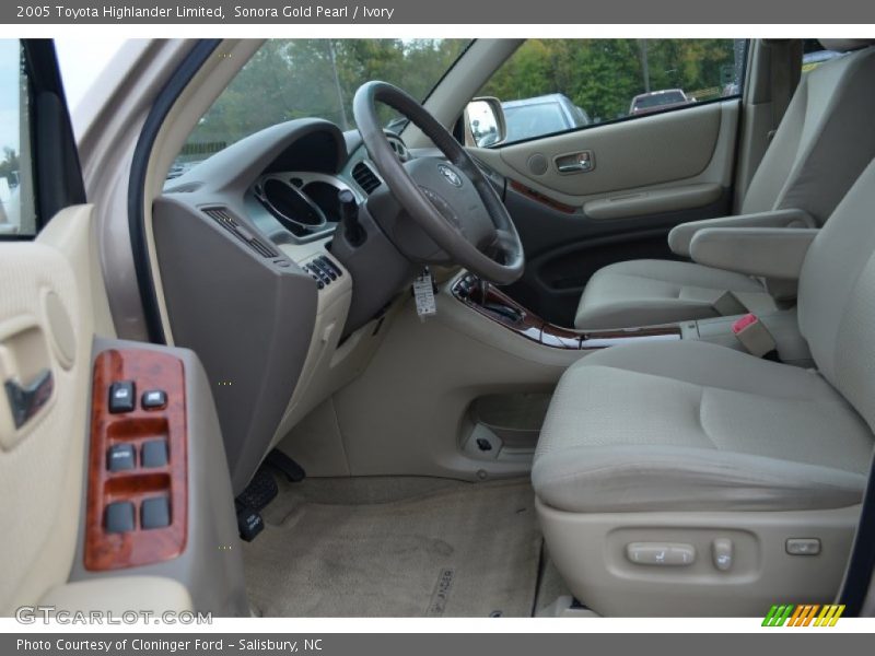 Sonora Gold Pearl / Ivory 2005 Toyota Highlander Limited