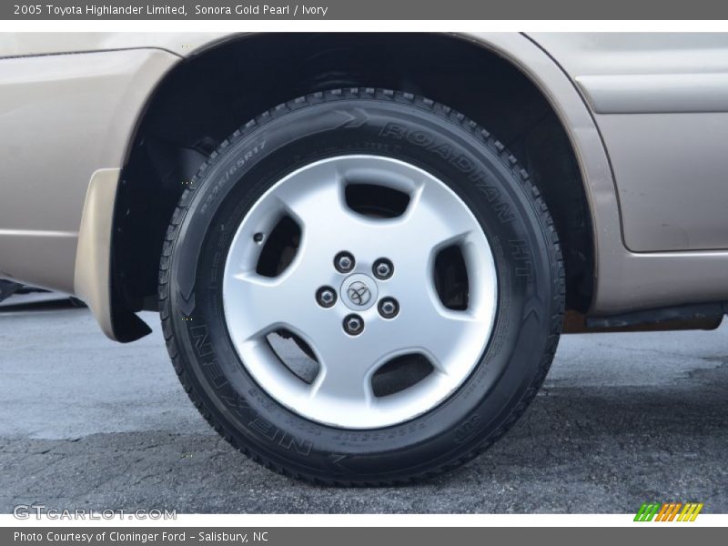 Sonora Gold Pearl / Ivory 2005 Toyota Highlander Limited