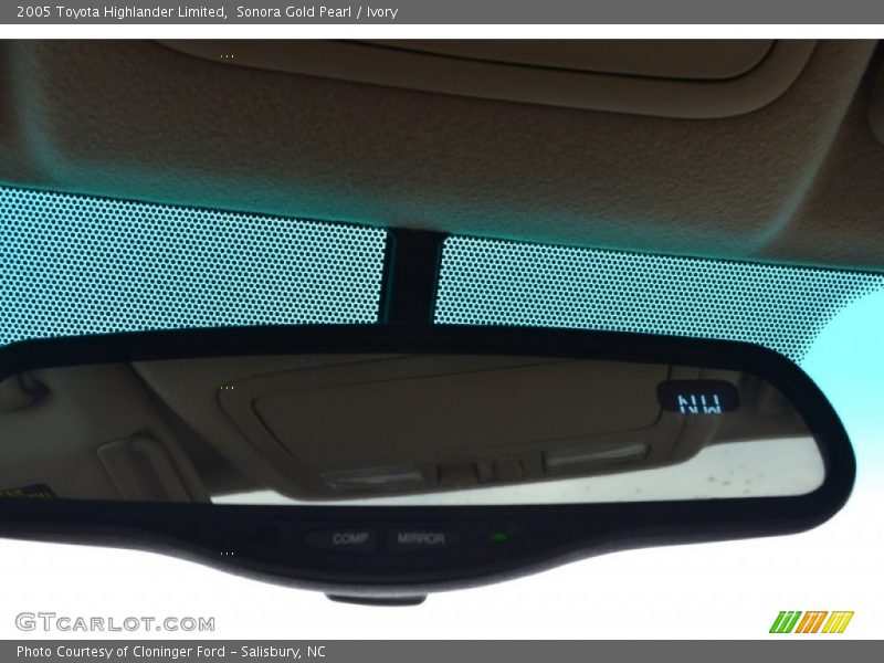 Sonora Gold Pearl / Ivory 2005 Toyota Highlander Limited