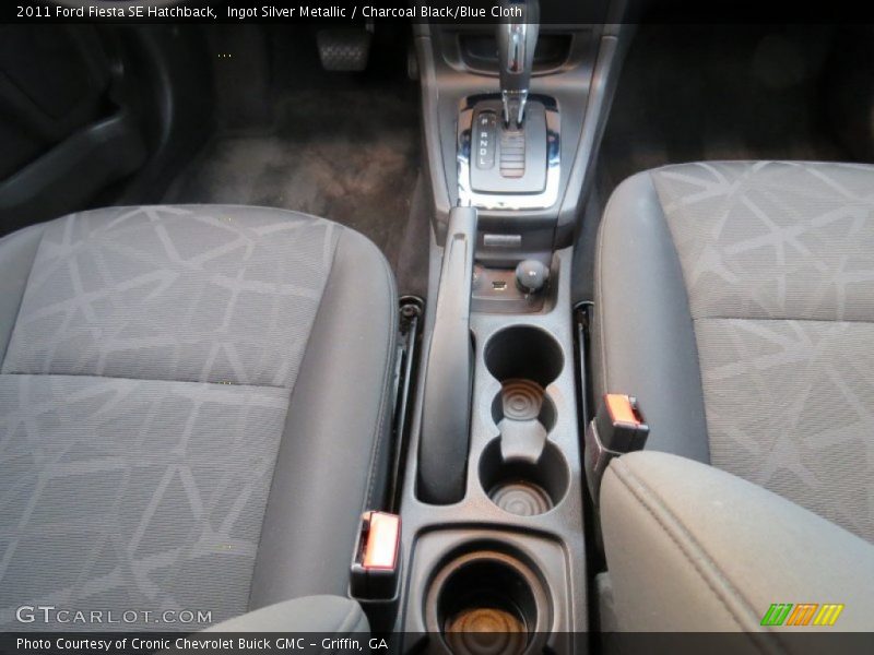 Ingot Silver Metallic / Charcoal Black/Blue Cloth 2011 Ford Fiesta SE Hatchback