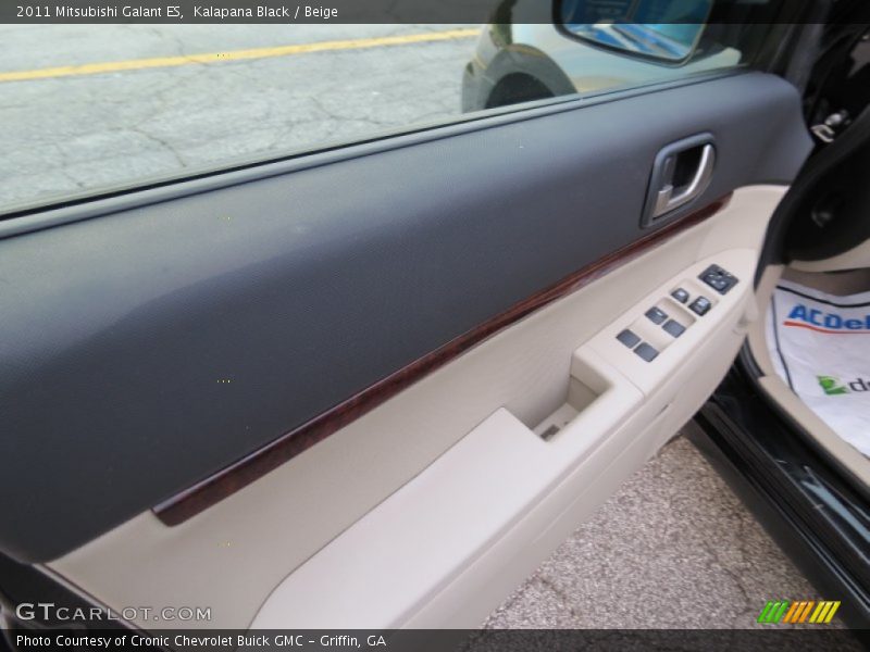 Kalapana Black / Beige 2011 Mitsubishi Galant ES