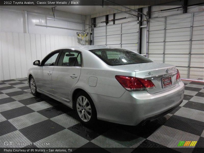 Classic Silver Metallic / Black 2012 Toyota Avalon