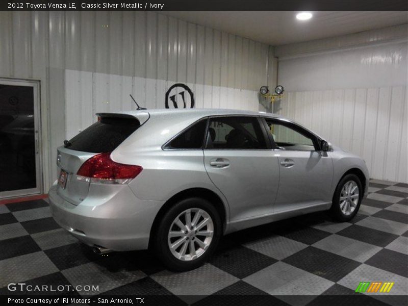 Classic Silver Metallic / Ivory 2012 Toyota Venza LE