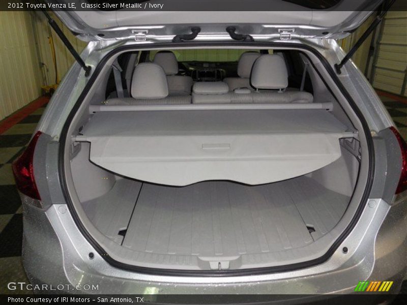 Classic Silver Metallic / Ivory 2012 Toyota Venza LE