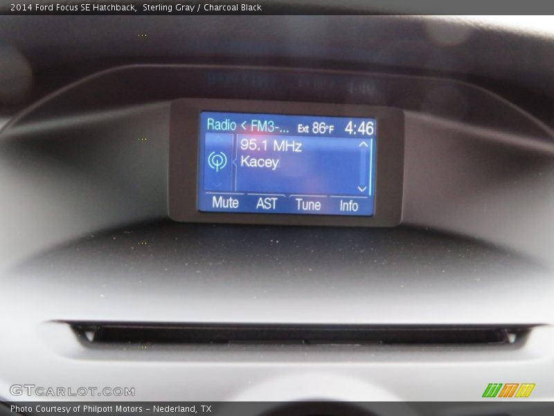 Sterling Gray / Charcoal Black 2014 Ford Focus SE Hatchback