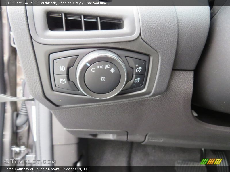 Sterling Gray / Charcoal Black 2014 Ford Focus SE Hatchback