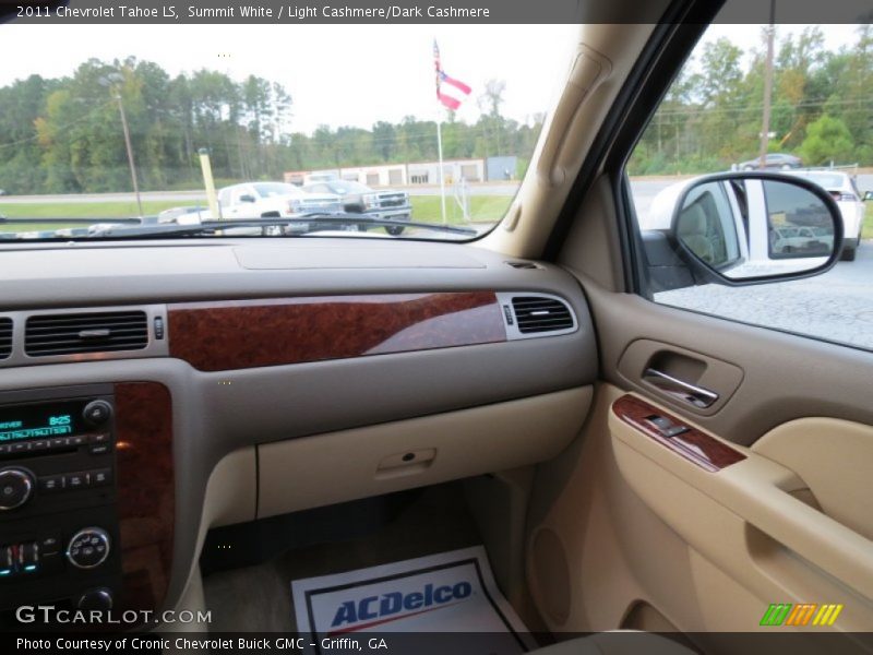 Summit White / Light Cashmere/Dark Cashmere 2011 Chevrolet Tahoe LS