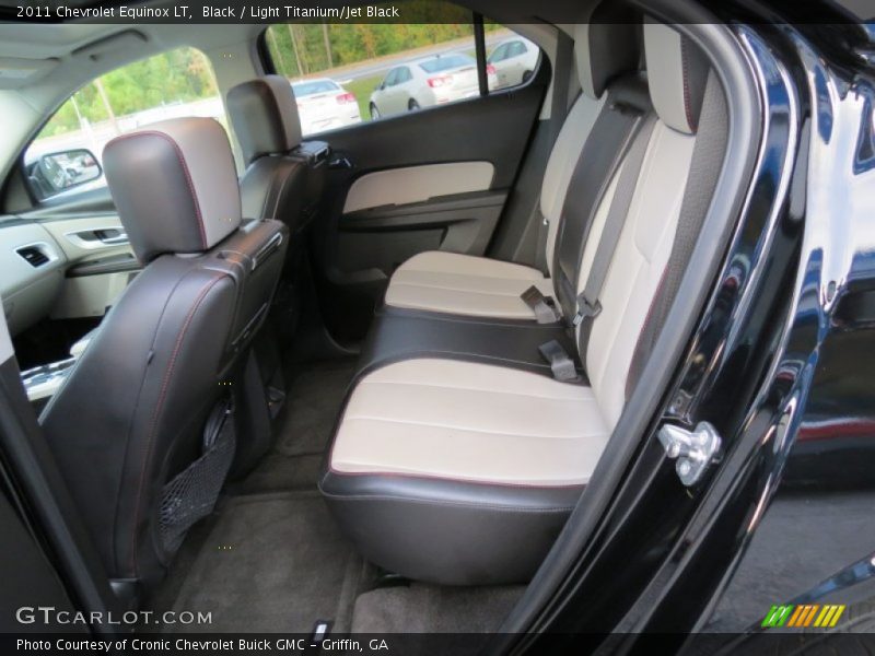 Black / Light Titanium/Jet Black 2011 Chevrolet Equinox LT