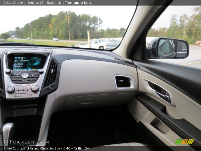 Black / Light Titanium/Jet Black 2011 Chevrolet Equinox LT