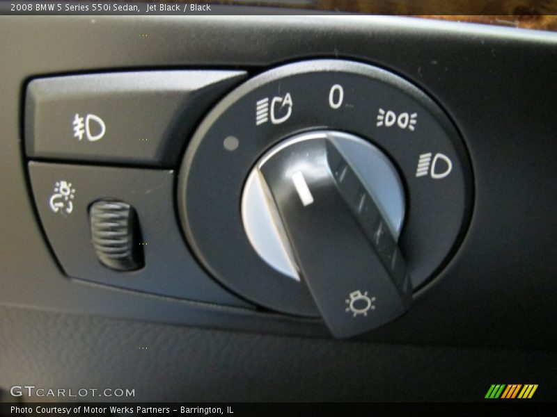 Controls of 2008 5 Series 550i Sedan