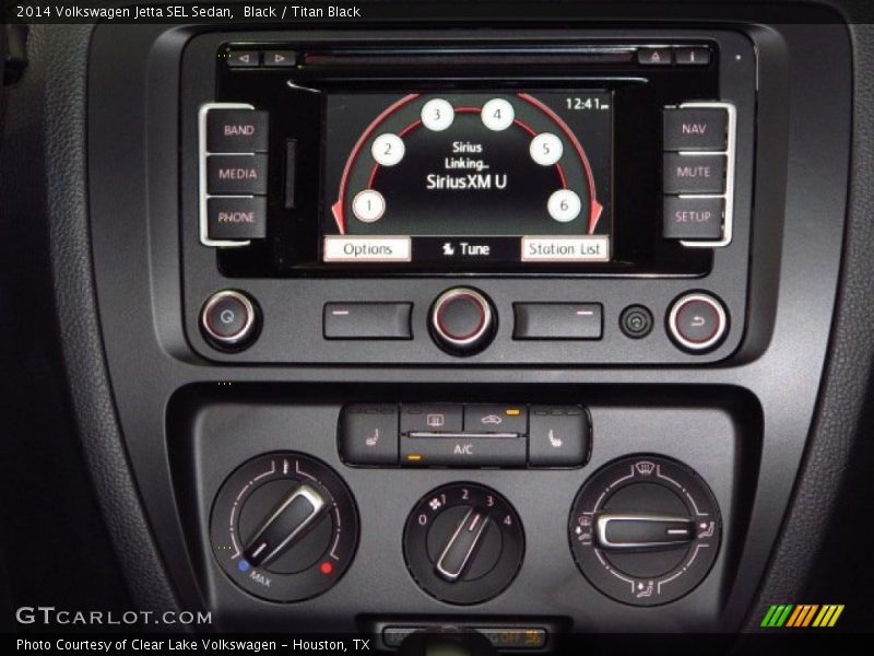 Black / Titan Black 2014 Volkswagen Jetta SEL Sedan