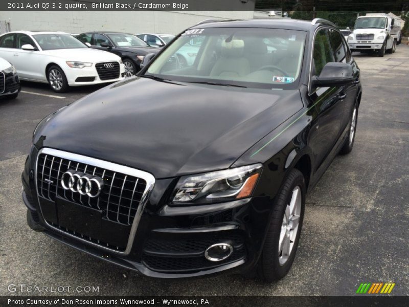 Brilliant Black / Cardamom Beige 2011 Audi Q5 3.2 quattro
