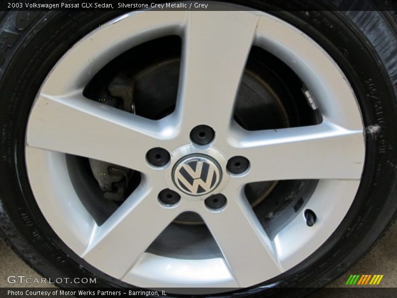 Silverstone Grey Metallic / Grey 2003 Volkswagen Passat GLX Sedan