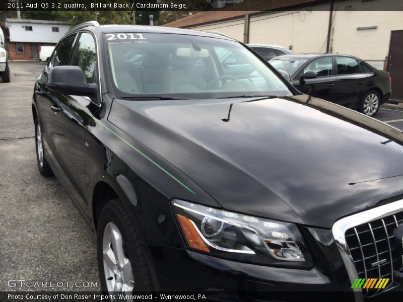 Brilliant Black / Cardamom Beige 2011 Audi Q5 3.2 quattro