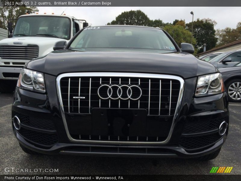 Brilliant Black / Cardamom Beige 2011 Audi Q5 3.2 quattro