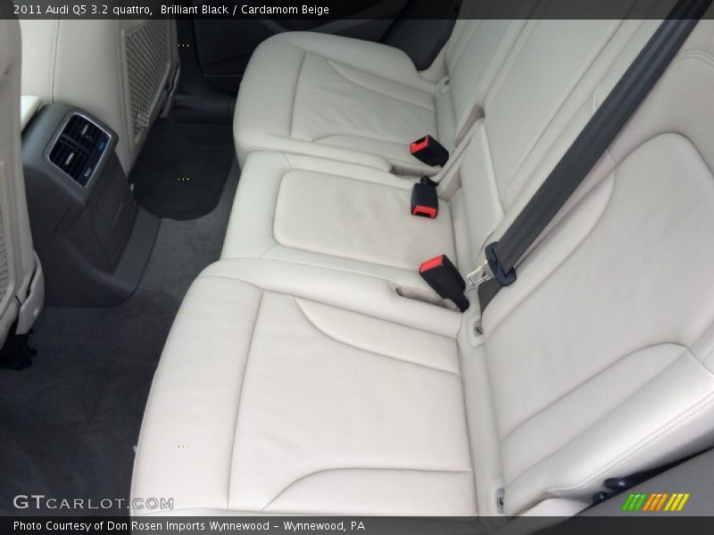 Brilliant Black / Cardamom Beige 2011 Audi Q5 3.2 quattro