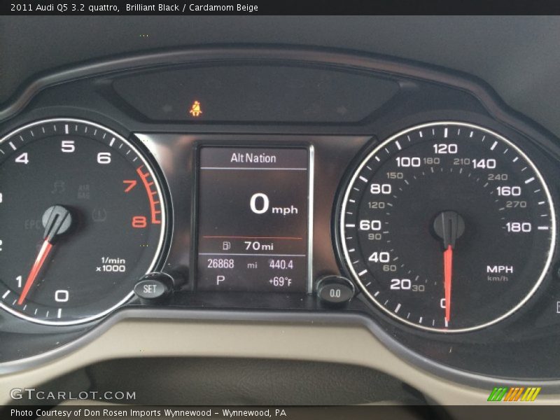 Brilliant Black / Cardamom Beige 2011 Audi Q5 3.2 quattro