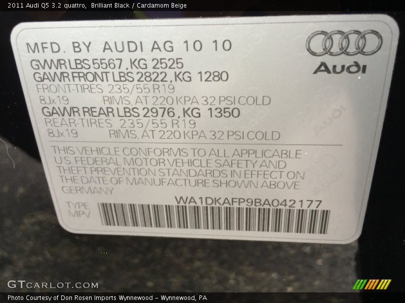 Brilliant Black / Cardamom Beige 2011 Audi Q5 3.2 quattro