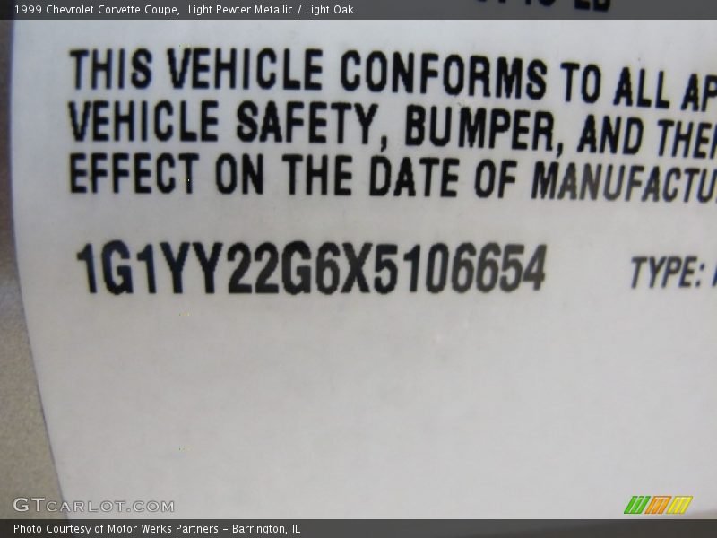 Light Pewter Metallic / Light Oak 1999 Chevrolet Corvette Coupe