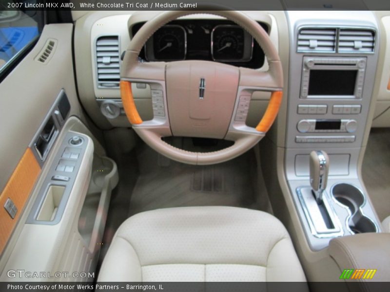White Chocolate Tri Coat / Medium Camel 2007 Lincoln MKX AWD