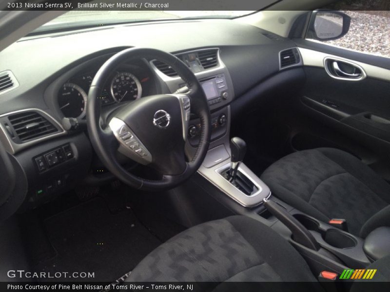 Brilliant Silver Metallic / Charcoal 2013 Nissan Sentra SV