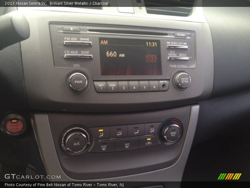 Brilliant Silver Metallic / Charcoal 2013 Nissan Sentra SV