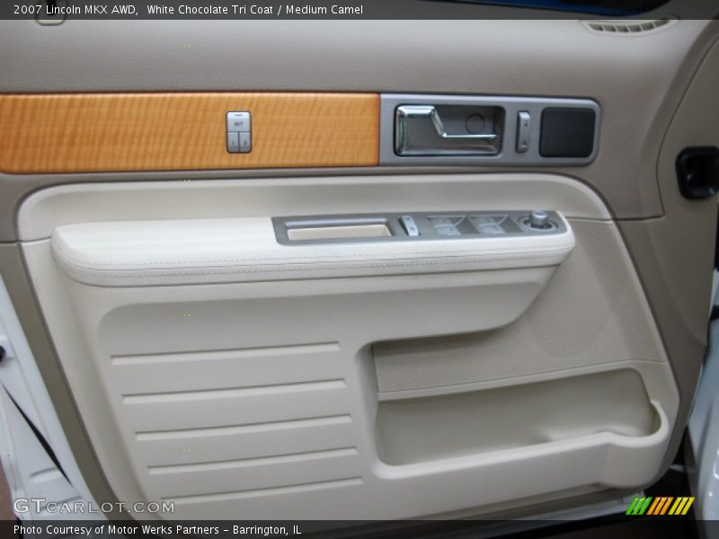 White Chocolate Tri Coat / Medium Camel 2007 Lincoln MKX AWD