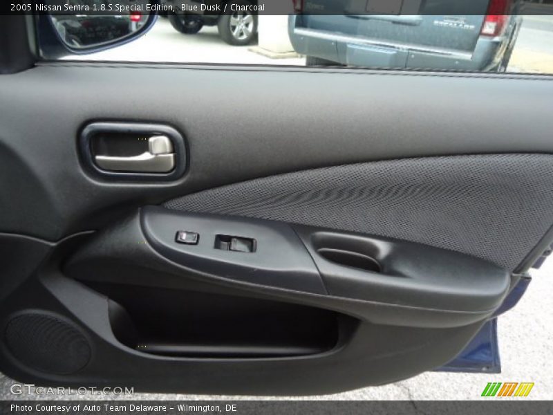 Blue Dusk / Charcoal 2005 Nissan Sentra 1.8 S Special Edition