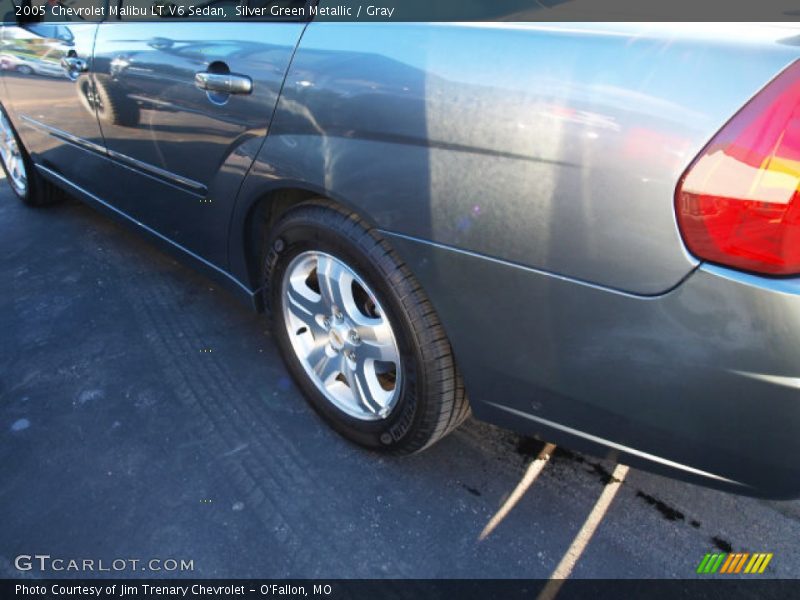 Silver Green Metallic / Gray 2005 Chevrolet Malibu LT V6 Sedan