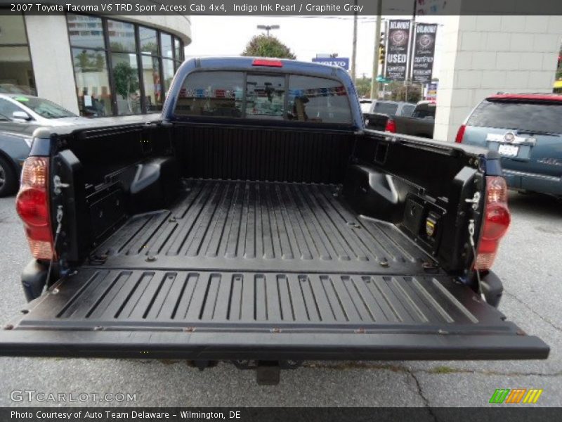 Indigo Ink Pearl / Graphite Gray 2007 Toyota Tacoma V6 TRD Sport Access Cab 4x4
