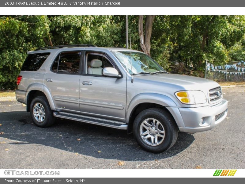 Front 3/4 View of 2003 Sequoia Limited 4WD