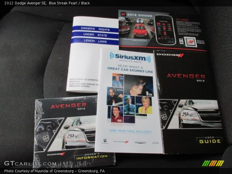Blue Streak Pearl / Black 2012 Dodge Avenger SE