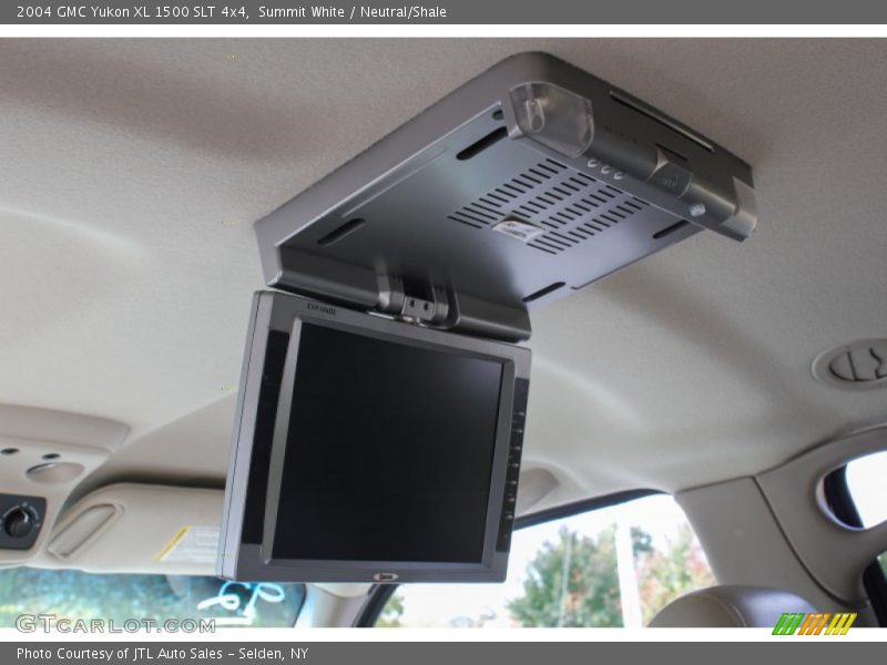 Summit White / Neutral/Shale 2004 GMC Yukon XL 1500 SLT 4x4