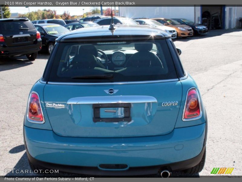 Oxygen Blue / Checkered Carbon Black/Black 2010 Mini Cooper Hardtop