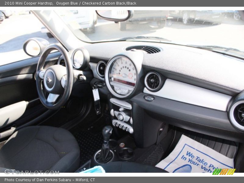 Oxygen Blue / Checkered Carbon Black/Black 2010 Mini Cooper Hardtop