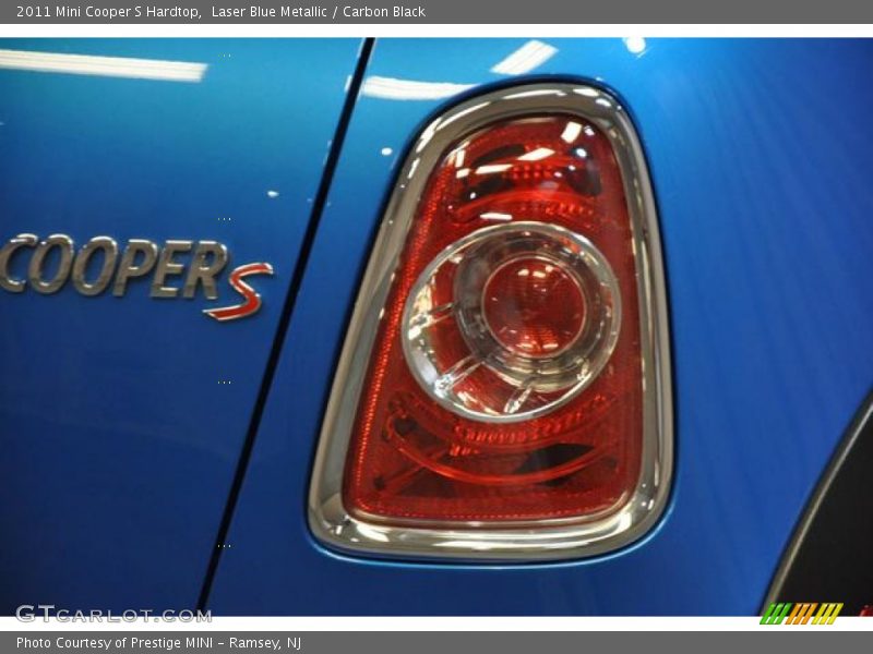 Laser Blue Metallic / Carbon Black 2011 Mini Cooper S Hardtop