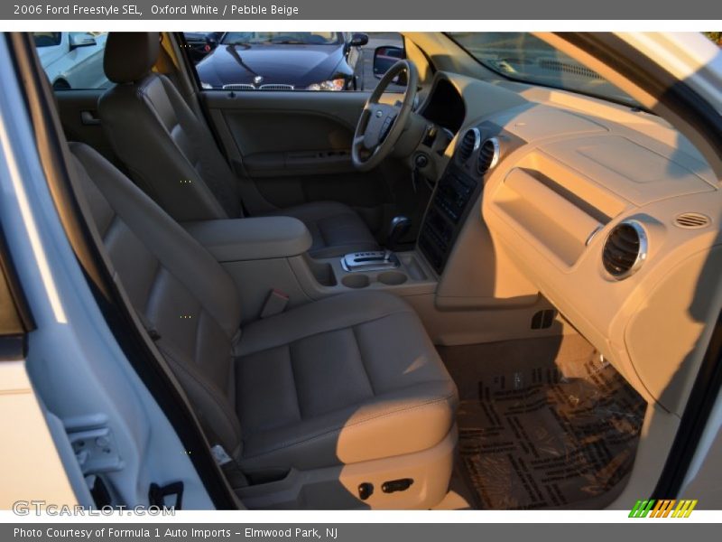 Oxford White / Pebble Beige 2006 Ford Freestyle SEL