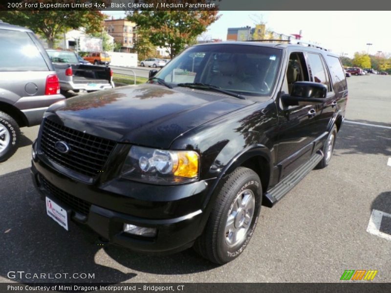 Black Clearcoat / Medium Parchment 2005 Ford Expedition Limited 4x4