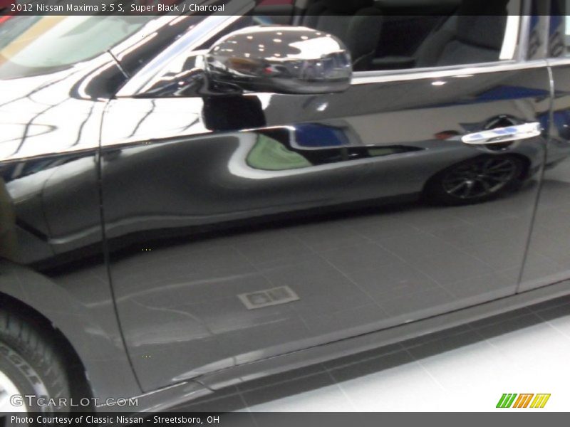 Super Black / Charcoal 2012 Nissan Maxima 3.5 S