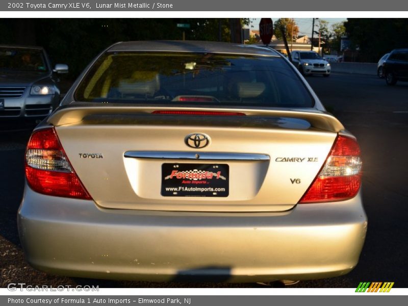 Lunar Mist Metallic / Stone 2002 Toyota Camry XLE V6