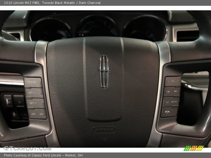 Tuxedo Black Metallic / Dark Charcoal 2010 Lincoln MKZ FWD